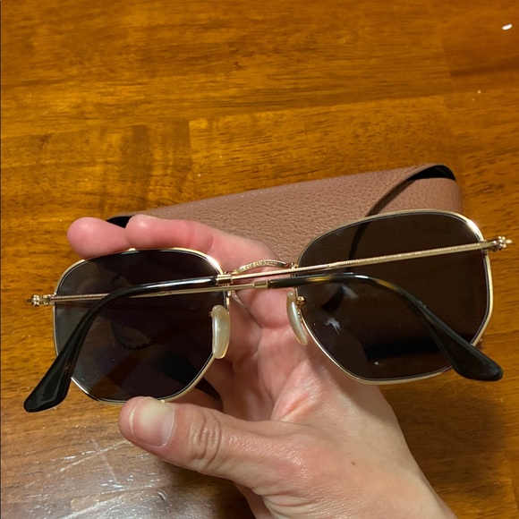 Ray-Ban Men’s Square Metal Sunglasses in Black and Gold - Picture 3 of 3